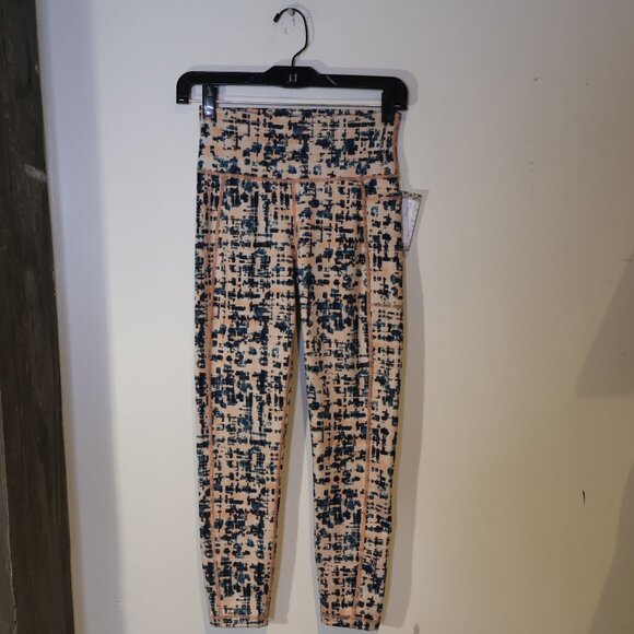 Sweary Betty Pink Leggings Size XS - Picture 2 of 5